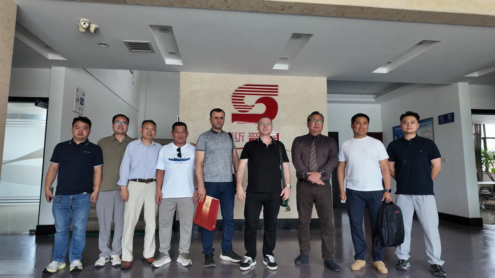 Customers from Kyrgyzstan Visit SREE in Rugao